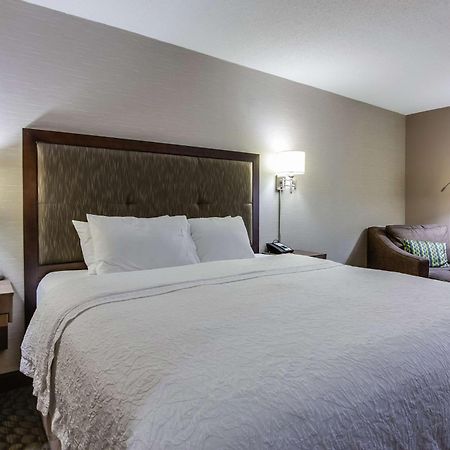 Hampton Inn Dickson Εξωτερικό φωτογραφία
