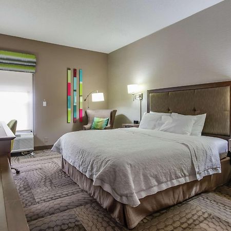 Hampton Inn Dickson Εξωτερικό φωτογραφία