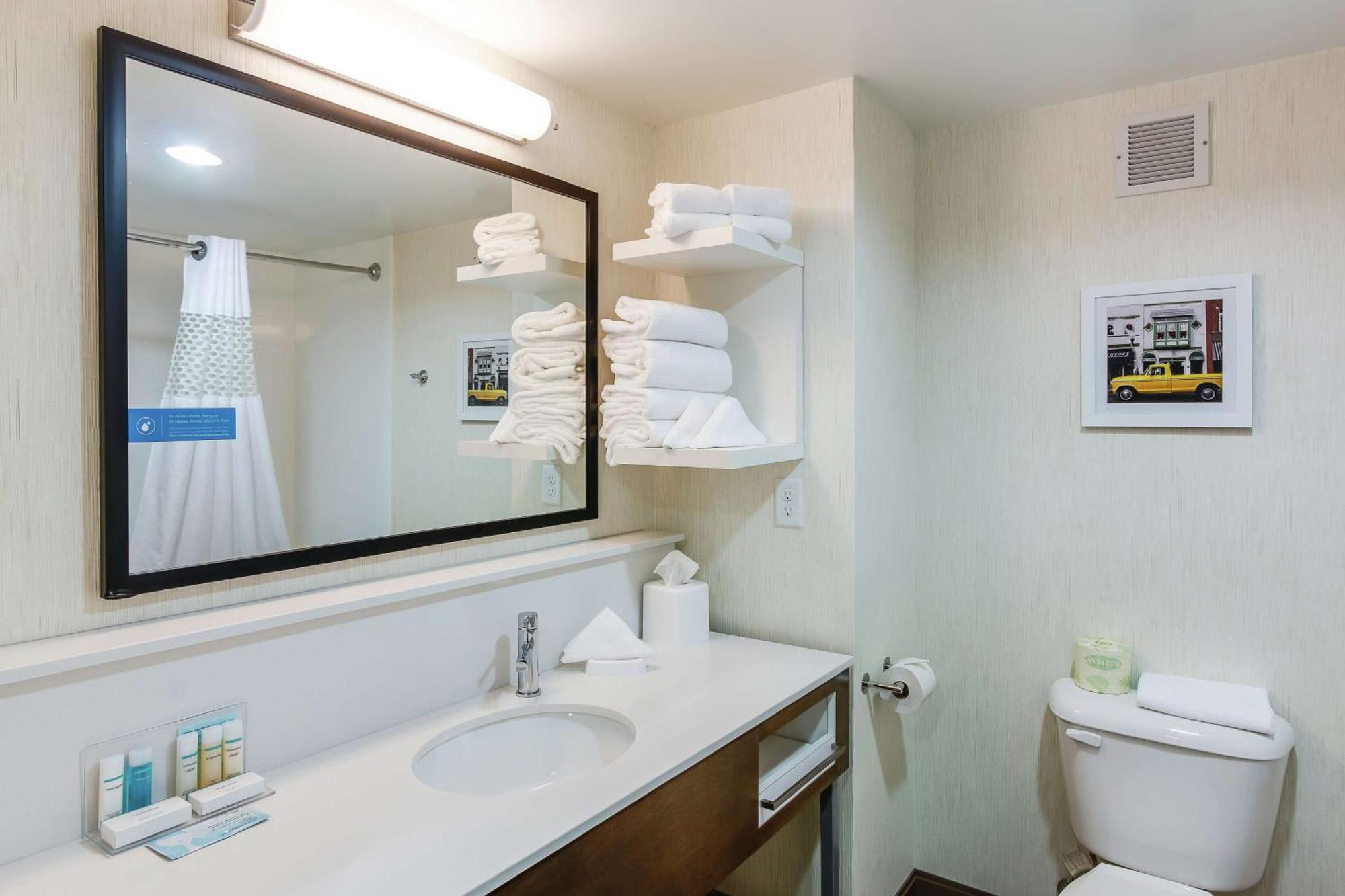 Hampton Inn Dickson Εξωτερικό φωτογραφία